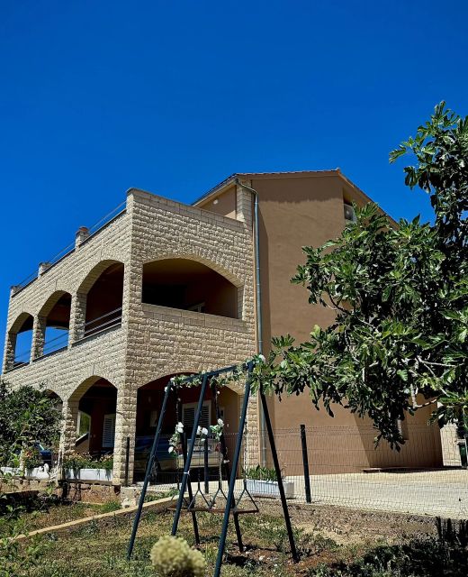 Apartments Josi Grebastica