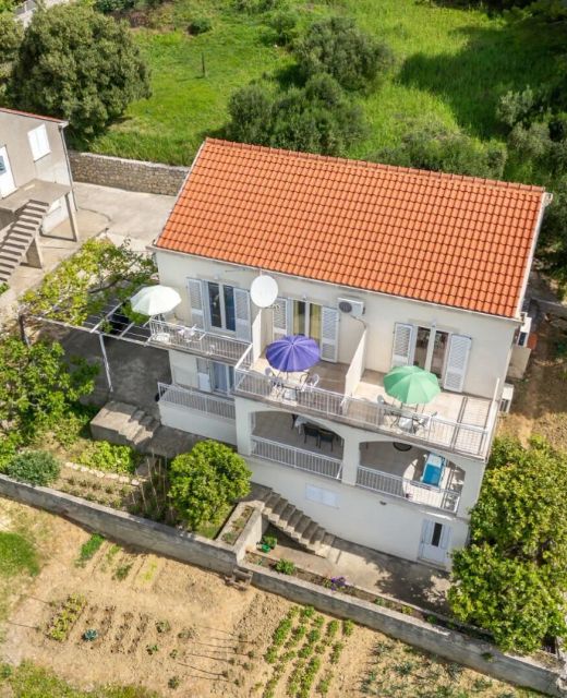 Apartments Mat Mlini