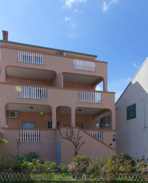 Apartment Krešo Tkon