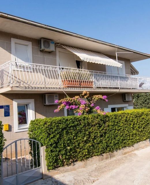 Apartment Ivica Slatine