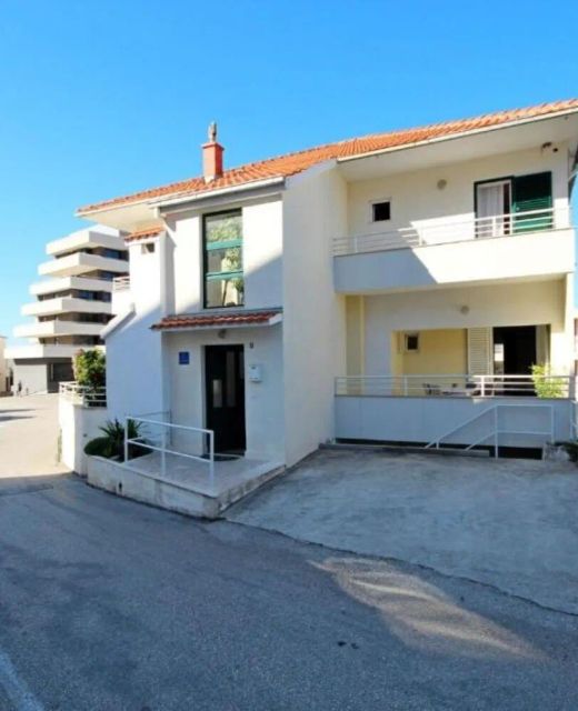 Apartments Maja Podgora II