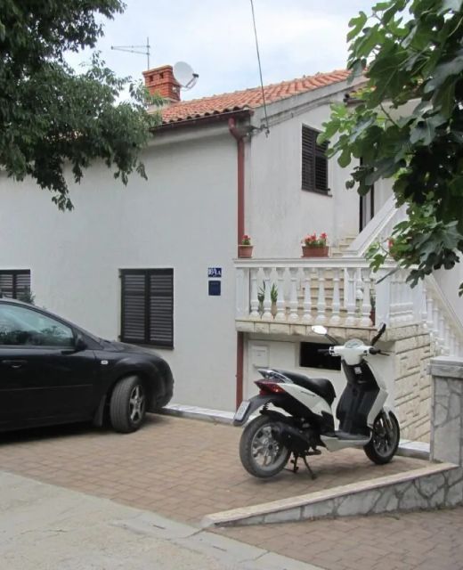 Apartment Darko Malinska
