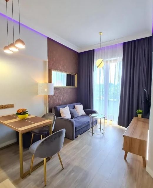visit baltic – Platan Tower Victoria PT53