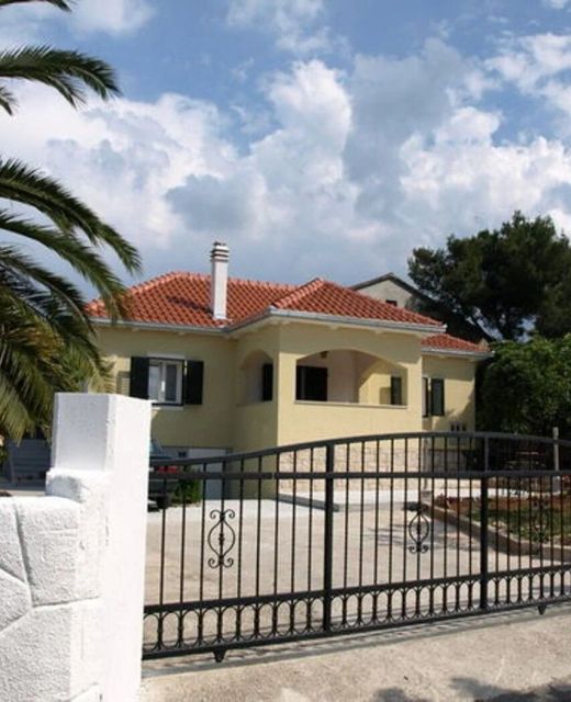 Apartment Marina Supetar