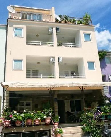 Apartments Ivica Makarska