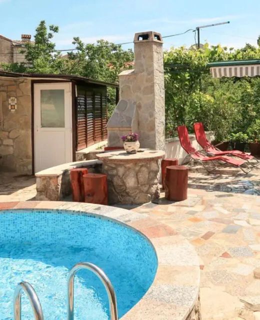 House Ana Krk