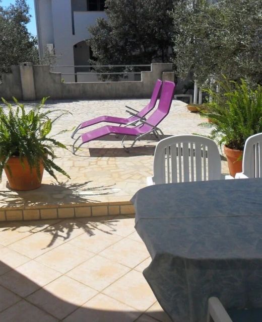 Apartments Bari Mandre