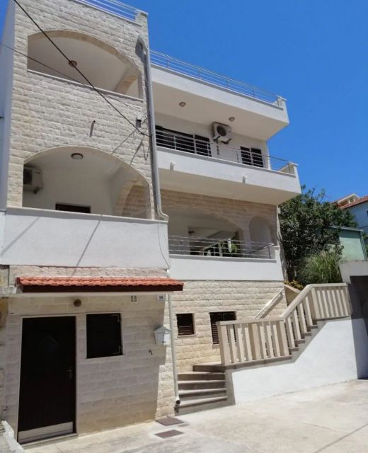 Apartment Vesna Trogir