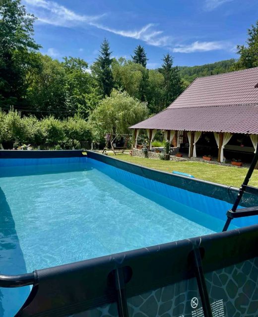 Cabana Oana 5-bedrooms chalet Târnova