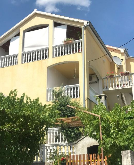 Apartments Sandra Kruševo