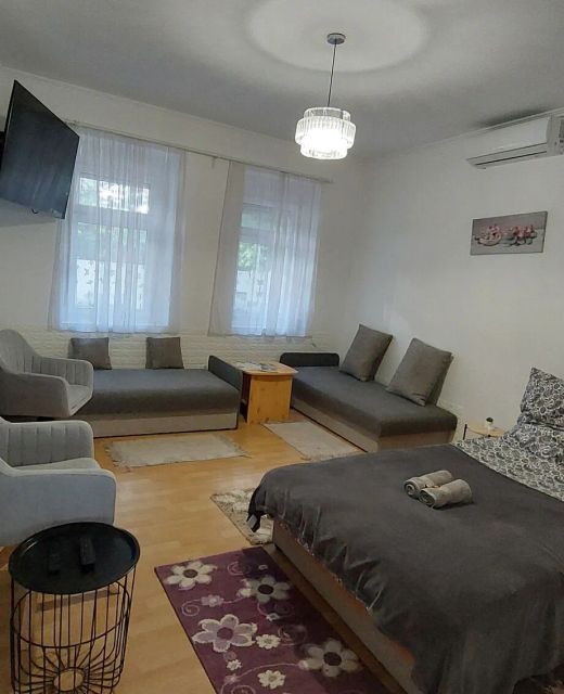 Ánizs Apartmanház Makó
