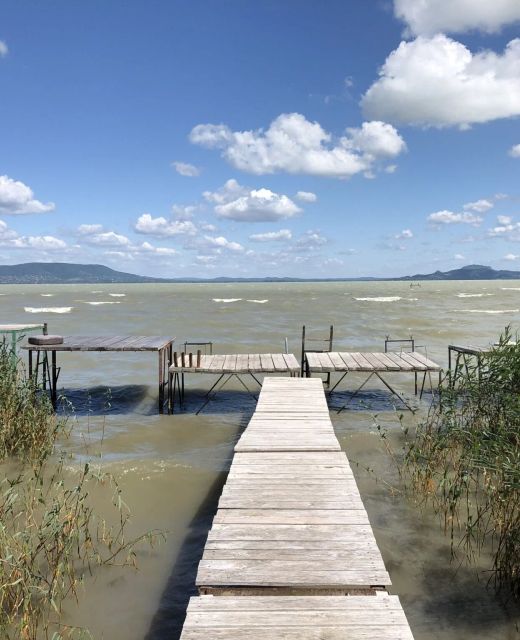 Hullámház Apartmanok Balatonmáriafürdő