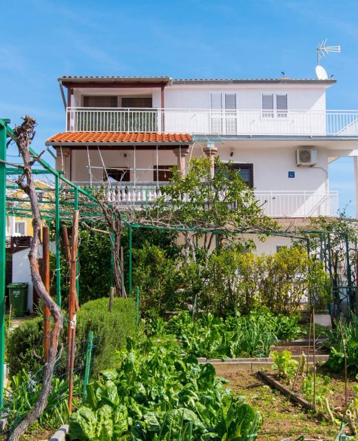 Apartments Neve Vodice