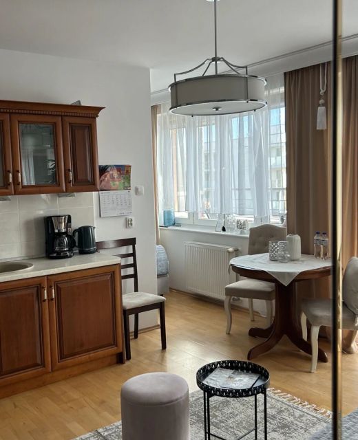 Unigue beige & gold apartment Kołobrzeg