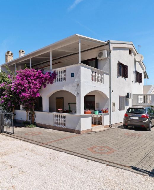 Apartments Marijan Drage