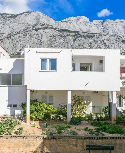 Apartments With Parking Space Tučepi, Makarska - 22936 Tučepi