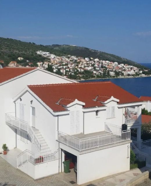 Apartments Stana Okrug Gornji