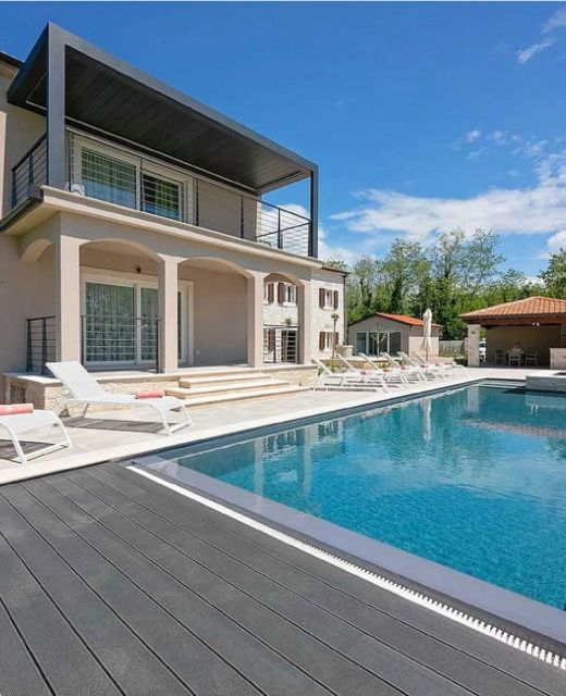 Villa Casa Denis s bazenom, saunom i whirlpoolom Kastelir
