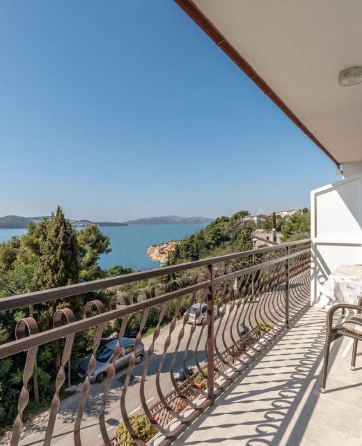 Apartments Mirjana Trogir