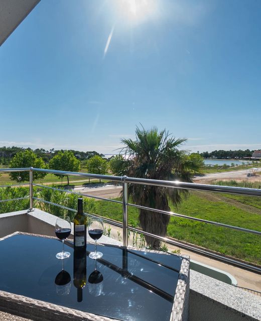 Apartment Terezija by the sea Privlaka
