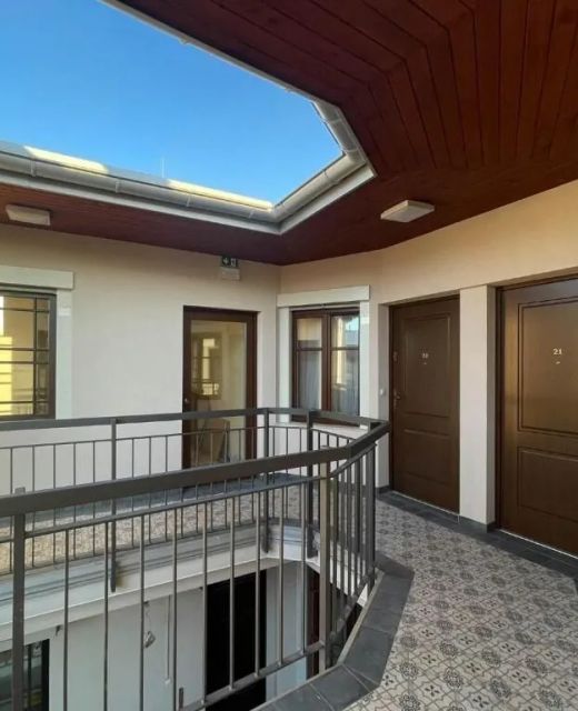S45 APT by PROMODERO