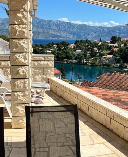 Apartments By The Sea Splitska, Brač - 23366 Splitska