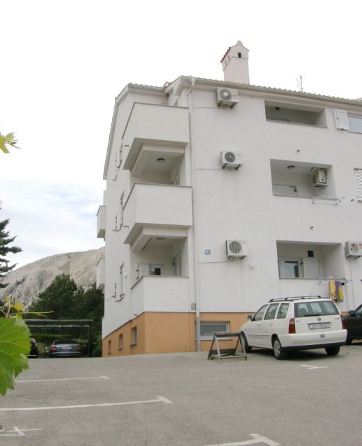 Apartments Irena Baska