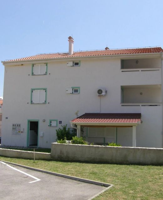Apartment Knezevic Baska