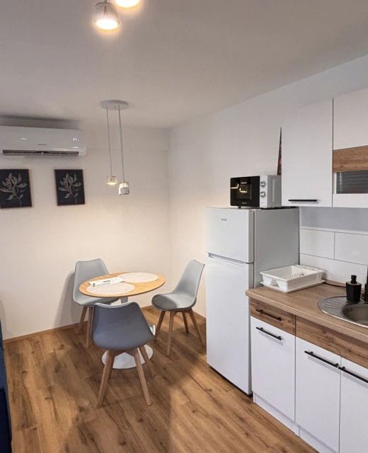 KukoriQ 1 Apartman Siklós