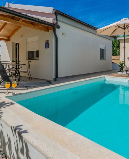 Family Friendly House With A Swimming Pool Privlaka, Zadar - 23516 Privlaka