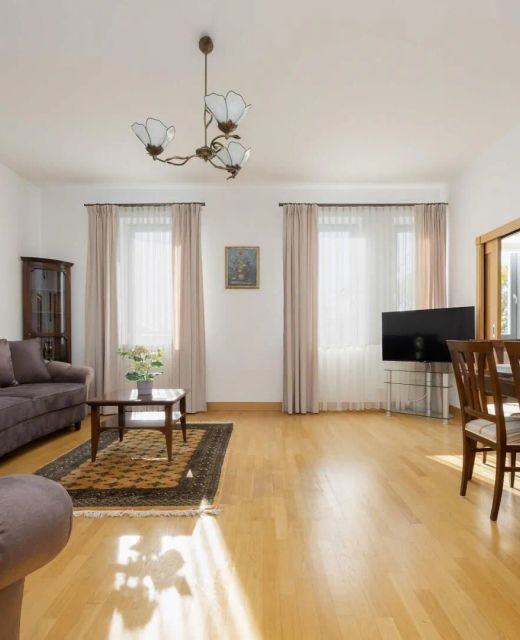 Tyniecka 27 | Rodzinny Apartament | Parking Warszawa