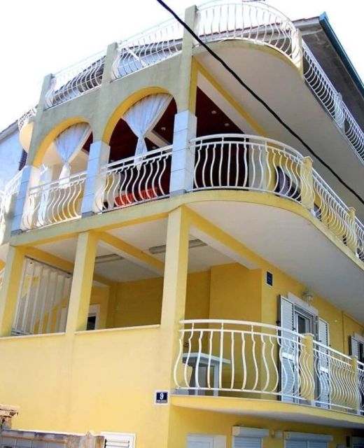 Apartments Eden Slatine