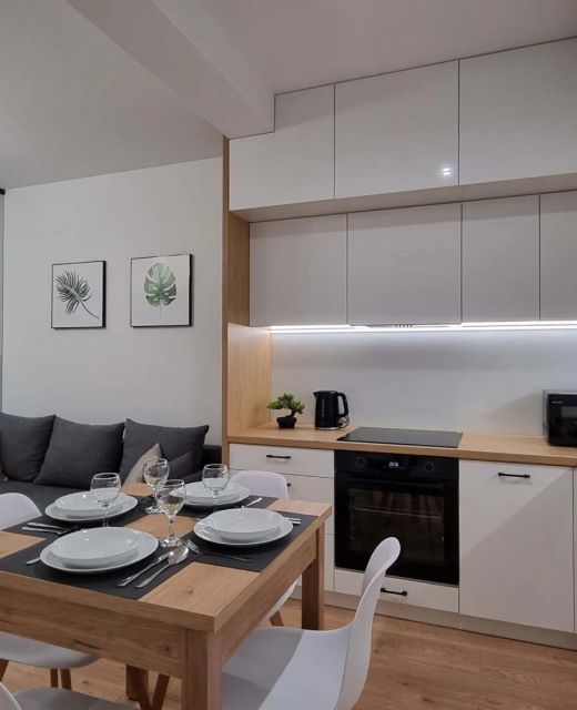 Aleje Wolności 13 | Nowoczesne Studio | Balkon Nowy Sącz