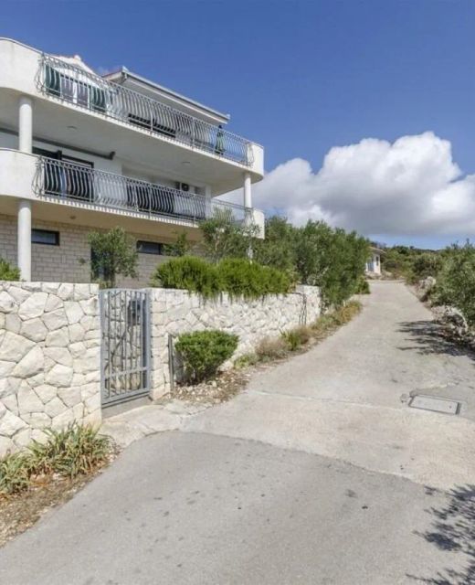 Apartments Mil Sevid