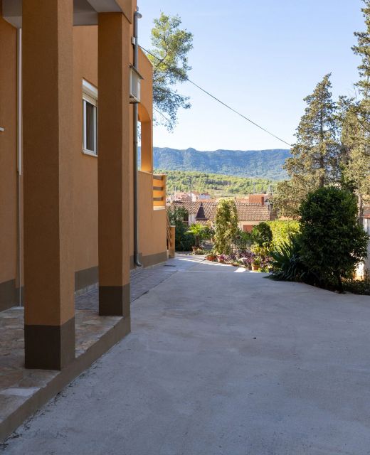 Apartment Perka Vrboska