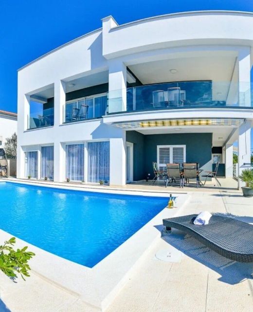 Apartments Sunny by the Sea Zaton