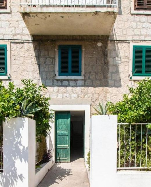 Apartments Centre In Stone House Split