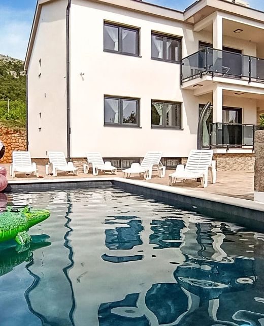 Apartman Starigrad - CDI381