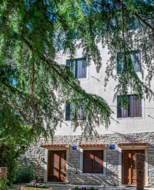 Apartments With Parking Space Bale, Rovinj - 22881 Bale