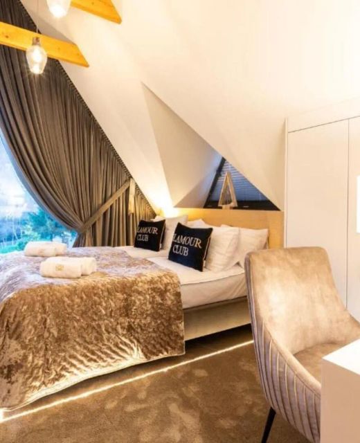 Skyline Villa with terrace jacuzzi and sauna A