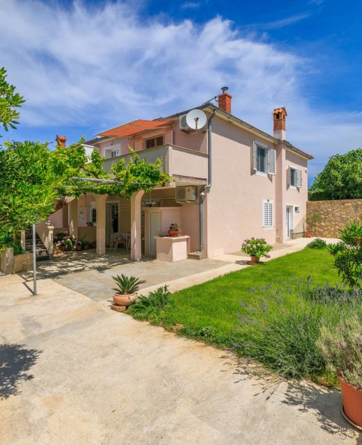 Apartment MiMa Lopar