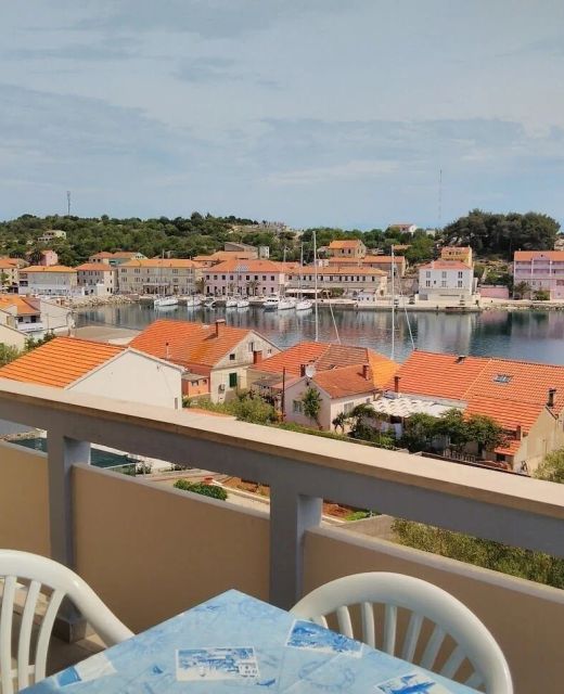 Apartment Davor Sali