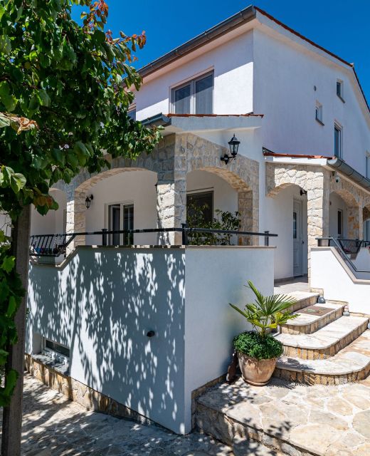 Apartments With Parking Space Štinjan, Pula - 23546 Štinjan