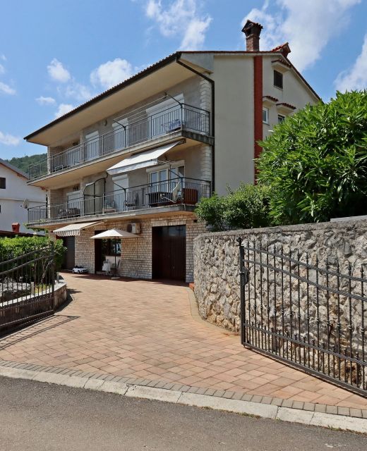 Apartments With Parking Space Lovran, Opatija - 23701 Lovran