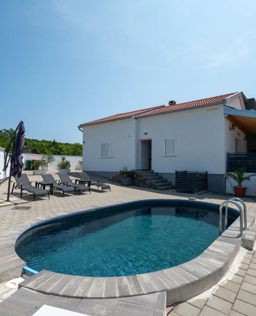 Family Friendly House With A Swimming Pool Maslenica, Novigrad - 23719 Maslenica