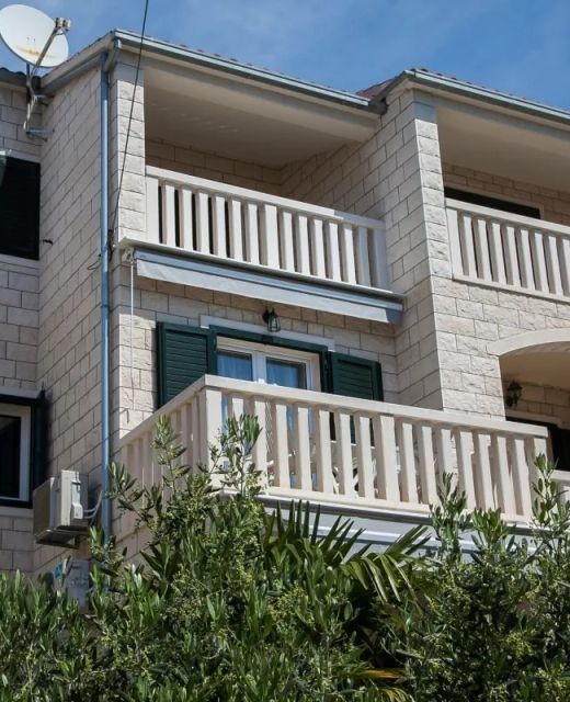 Apartments With Parking Space Bol, Brač - 23845 Bol