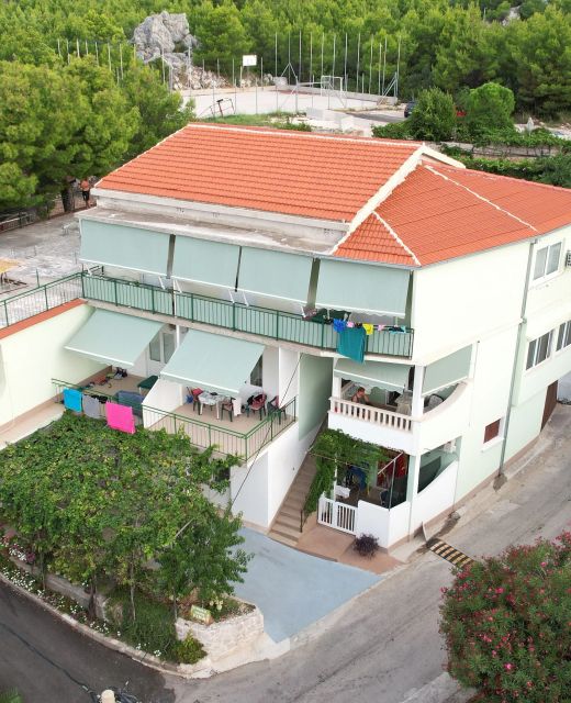 Apartments With Parking Space Živogošće - Blato, Makarska - 23922 Živogošće - Blato