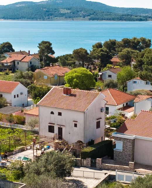 Apartments With Parking Space Jadrija, Šibenik - 23947 Jadrija