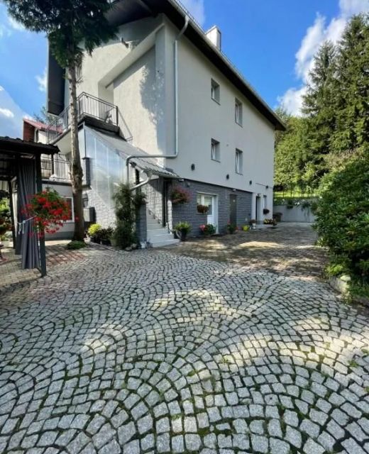 Karkonosky Apartamenty - Azalia Karpacz