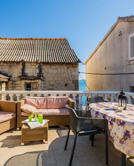 Apartments Villa Mirakul Kastel Novi